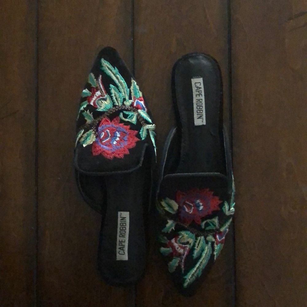 Like New Flower Mules